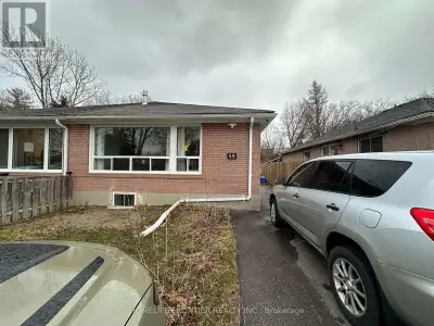 59 TECUMSEH DRIVE Aurora (Aurora Heights), Ontario