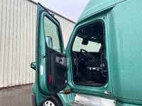 2020 FREIGHTLINER T12664ST;Heavy Duty Trucks - Conventional Truck w/ Sleeper Penske Location 525 MAC... (image 8)