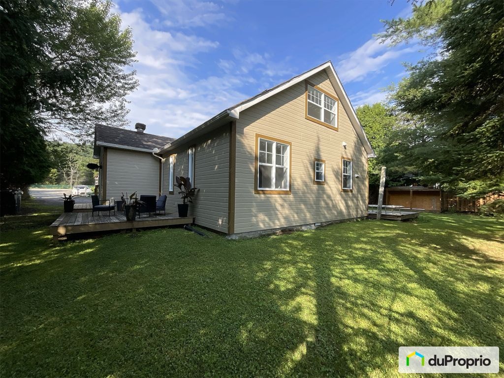 $475,000 - Duplex for sale in Val-David — photo 1