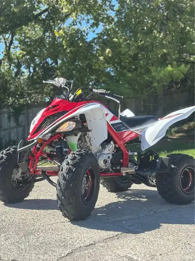 APPLY NOW: https://www.ridecollective.ca/get-pre-approved 2026 YAMAHA RAPTOR 700R SE • 686cc fuel-in...