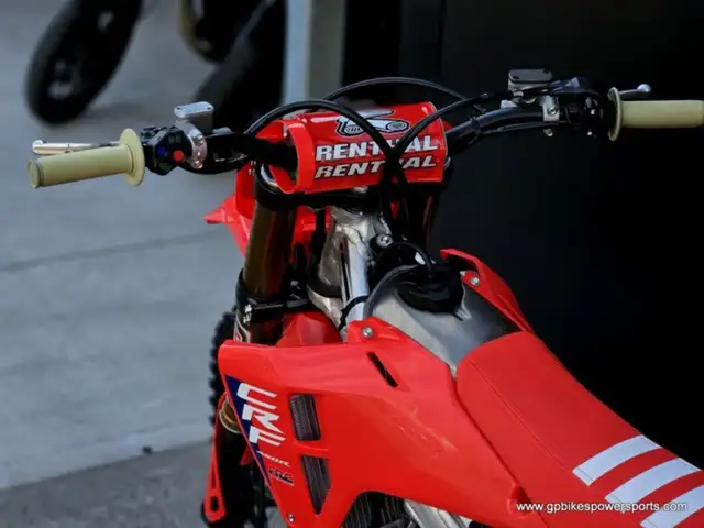 2026 Honda CRF 450RWE in Dirt Bikes & Motocross in Oshawa / Durham Region - Image 16