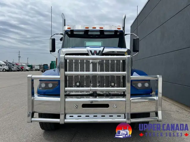 2024 Western Star 49X Tri-Drive in Heavy Trucks in Saskatoon - Image 9
