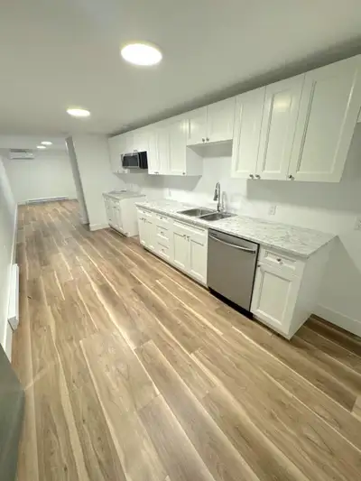 2 Bedroom 1 Bathroom Apartment Available: June 1st Rent: Starting at $1,475/month (plus utilities) D...