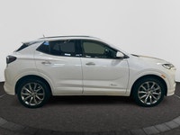 Welcome to Capital GMC! DEAL PENDING Check out this vehicle's pictures, features, options and specs,... (image 5)