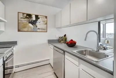 Available: 12/16/2025 ROYAL PARK PLAZA – Downtown Access, Beltline Energy Move into Royal Park Plaza...