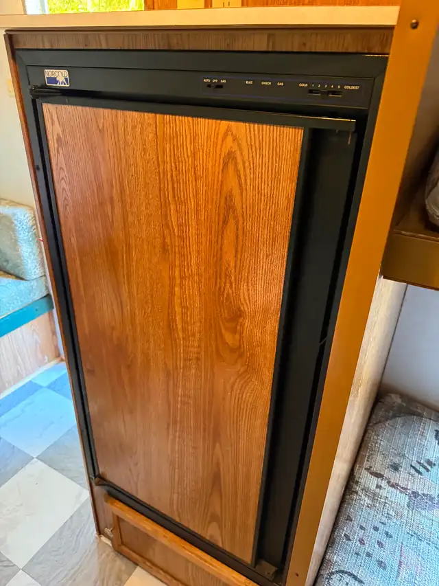 23 ft Tahoe Lite by Thor in Travel Trailers & Campers in Nanaimo - Image 7