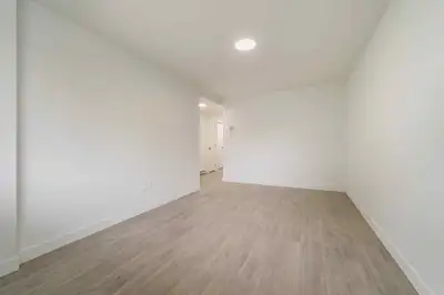 4 1/2 À LOUER LAVAL (VIMONT)-, View more