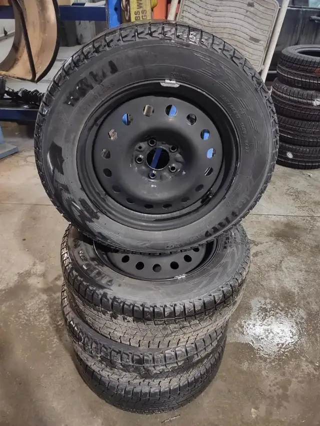 Buick Encore GX 225-65-17 KIT ACIER ET PNEUS YOKO TA 9-32 2023 in Cars & Trucks in St-Georges-de-Beauce - Image 2