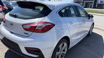 Here for sale is this beautiful Cruze !! Runs and drives very nice and smooth with NO mechanical iss...