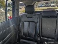 This Jeep Grand Cherokee delivers a Regular Unleaded V-6 3.6 L/220 engine powering this Automatic tr... (image 8)