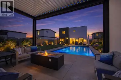This is what Real Estate Agents call a Unicorn! A four-bedroom home, still under warranty, with mode...