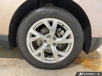 KBB.com 10 Best SUVs Under $30,000. This Chevrolet Equinox delivers a Turbocharged Gas I4 2.0L/122 e... (image 9)