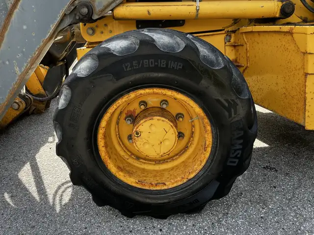 2010 John Deere 310SJ 4x4 Wheel Loader Extended Hoe 4 in 1 92 in in Heavy Trucks in Edmonton - Image 59