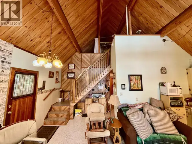 7640 BURGESS ROAD 100 Mile House, British Columbia in Houses for Sale in 100 Mile House - Image 13
