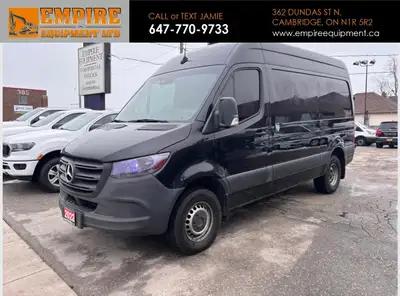 CLEAN CARFAX - ONE OWNER - 2.0L 4 CYL DIESEL - AUTO - REAR WHEEL DRIVE - A/C - CRUISE CONTROL - AM/F...