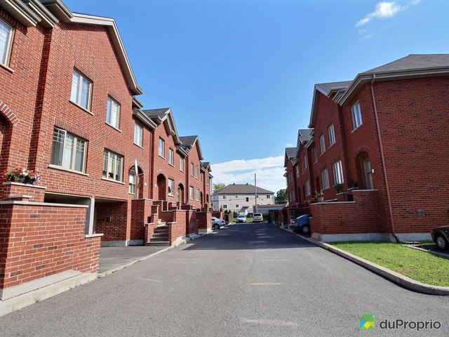 $649,000 - Townhouse for sale in Chomedey — photo 3