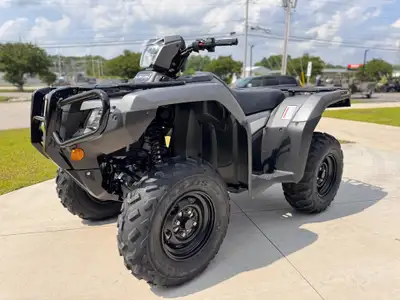 APPLY NOW: https://www.ridecollective.ca/get-pre-approved 2025 HONDA FOREMAN RUBICON • Powerful engi...