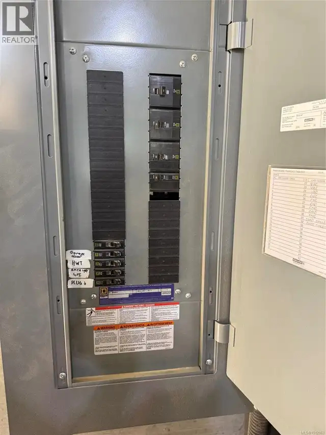 312 4342 West Shore Pkwy Langford, British Columbia in Commercial & Office Space for Sale in Victoria - Image 14