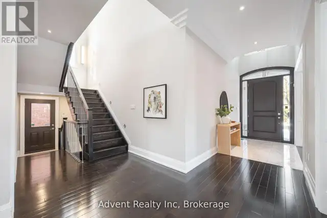 141 Connaught Avenue Toronto (Newtonbrook West), Ontario, photo 4 of 4