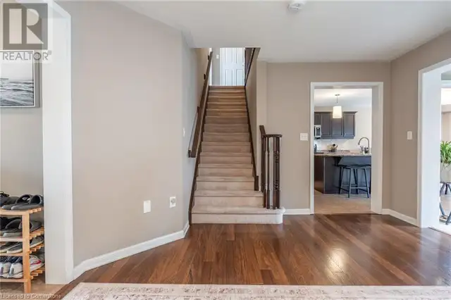 199 EMICK Drive Ancaster, Ontario in Houses for Sale in Hamilton - Image 21