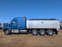 2023 Western Star 49X End Dump Truck Automatic. KMS: 498,166 HRS: 8,238 1 Owner, 1 Driver! Over $23k... (image 1)