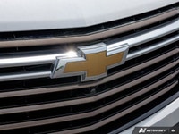 Command the road and accommodate the entire family in the stunning 2023 Chevrolet Traverse High Coun... (image 8)