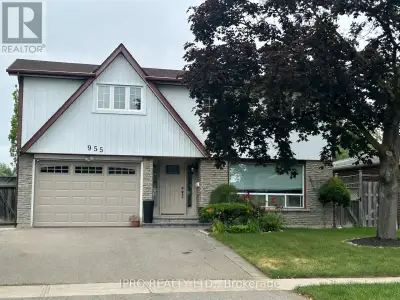 955 FORESTWOOD DRIVE Mississauga (Erindale), Ontario