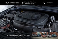 *English below* *Français:* Ce superbe Jeep Grand Cherokee Overland 4x4 2020 allie robustesse et raf... (image 8)