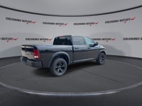 // ACCIDENT FREE!! // Meet the 2022 RAM 1500 Classic SLT 4x4 Crew Cab 5'7 Box, now available at Hald... (image 7)