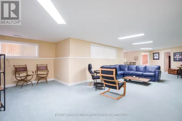1037 ROCKCASTLE ROAD Gravenhurst (Morrison), Ontario in Houses for Sale in Muskoka - Image 27