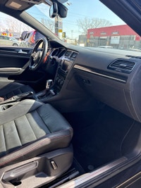 Auto Global - Montréal 2016 Volkswagen Golf GTI JAMAIS ACCIDENTÉE Navigation Caméra de Recule Sieges... (image 9)