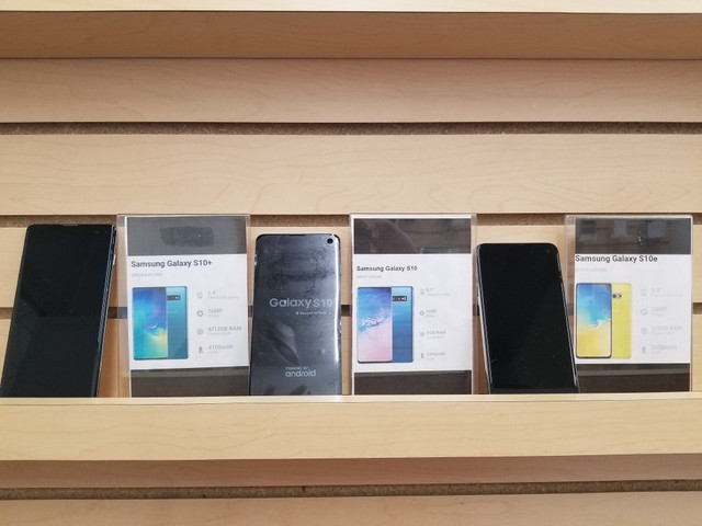 Samsung Galaxy S10E S10 S10 PLUS NEW CHARGERS 1 Year WARRANTY in Cell Phones in Calgary