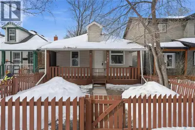 Affordable & Move-In Ready in Hudson Bay Park! Looking for a home that is both budget-friendly and w...