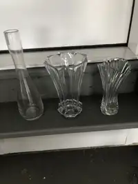 Crystal vases 