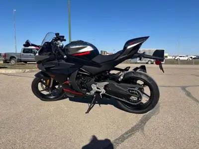 FREIGHT & PDI INCLUDED. Regular price $8,124 Current($500) Rebate included in price. Or 1.99% Financ...