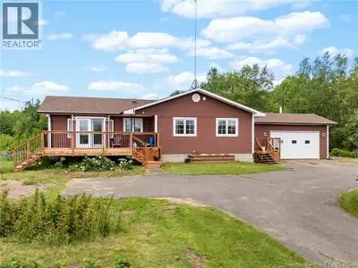 Welcome to your own slice of Grand Lake! Nestled on a 1.4-acre property with views of the lake and d...
