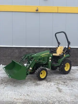 Welcome to Horizon Ag & Turf Location: Horizon Ag & Turf Edmonton South 24.2HP Diesel Engine, Hydros...