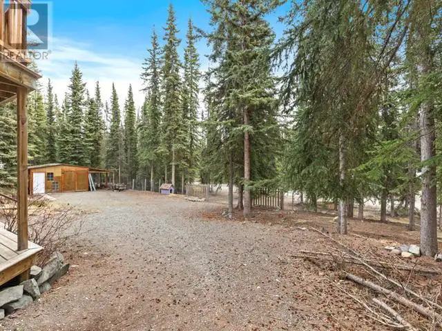 9 BLUEBIRD HILL Whitehorse South, Yukon in Houses for Sale in Whitehorse - Image 7