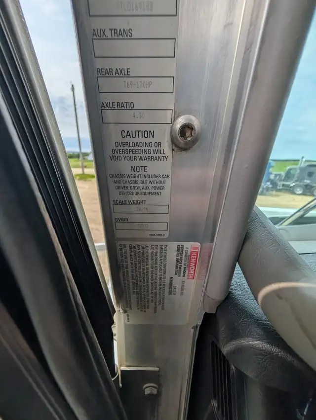 2008 KENWORTH T800 in Heavy Trucks in Saskatoon - Image 21