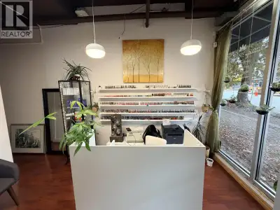 Well-Established Spa for Sale,Prime Location.Turnkey spa and clinic business located on a high-traff...