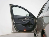 This 2020 Mercedes-Benz C 300 is a local Ontario vehicle with a clean Carfax report. Combining dynam... (image 8)