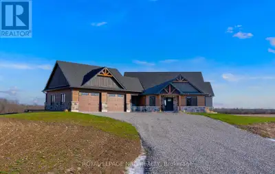 Welcome to this brand-new bungalow set on a sprawling 67-acre estate in Welland. This property offer...