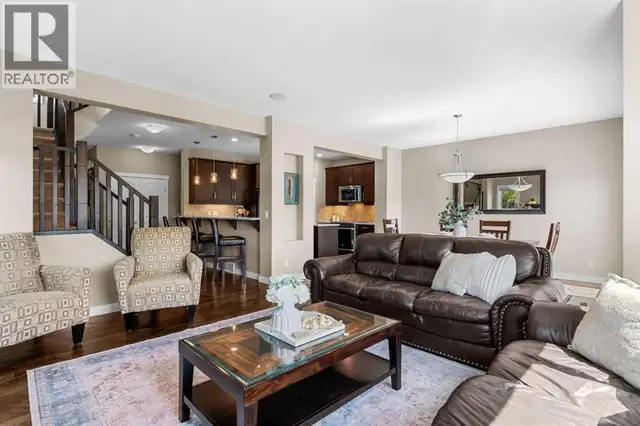 240 Copperpond Green SE Calgary, Alberta in Houses for Sale in Calgary - Image 6