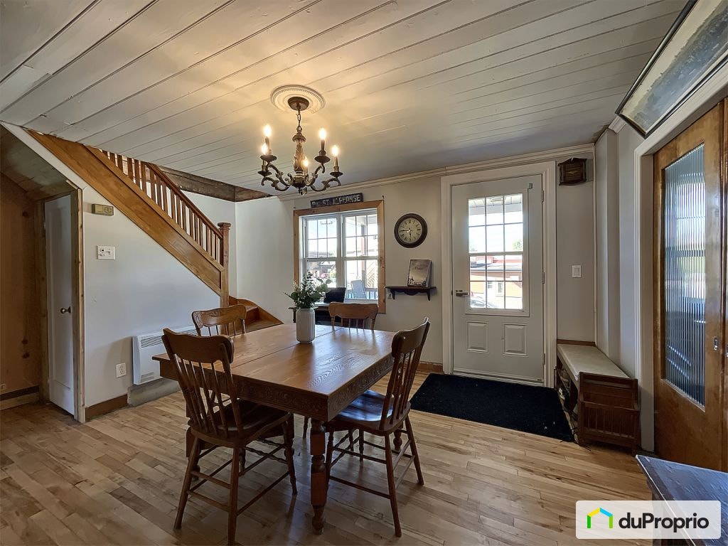 $188,650 - 2 Storey for sale in Disraeli — photo 3