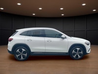 Price includes $1,000 finance credit. Price does not include fees or taxes. The 2024 Mercedes-Benz G... (image 4)
