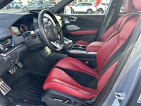 Experience sophisticated athleticism and uncompromising comfort in the breathtaking 2025 Acura RDX A... (image 9)