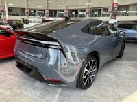 This Toyota Prius Plug-In Hybrid boasts a Gas/Electric I-4 2.0 L/121 engine powering this Variable t... (image 8)