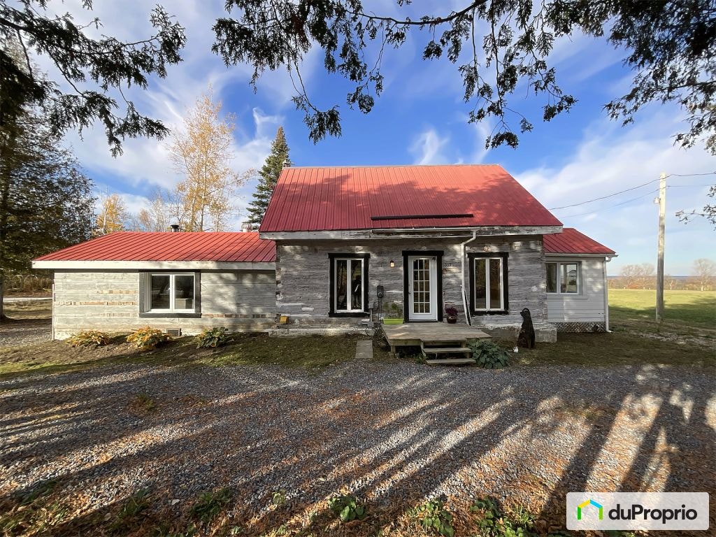 $325,000 - Bungalow for sale in Havelock — photo 1