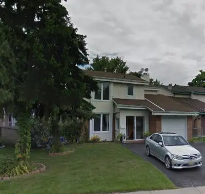 $1250 Bedroom for Rent! - Mississauga Erin Mills - All inclusive