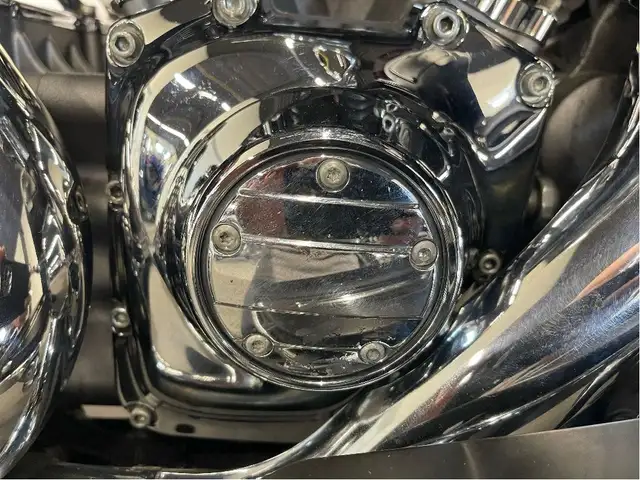 2013 Harley-Davidson CVO Electra Glide Ultra LIKE NEW/HEATED SEA in Sport Touring in North Bay - Image 17